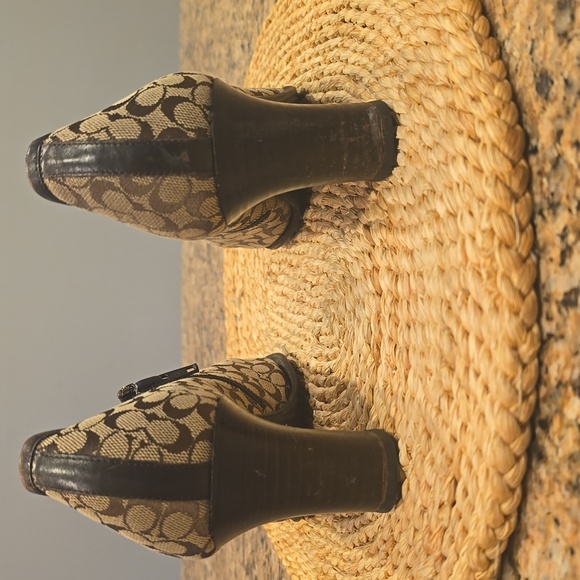 Vintage Coach boots - Picture 5 of 14